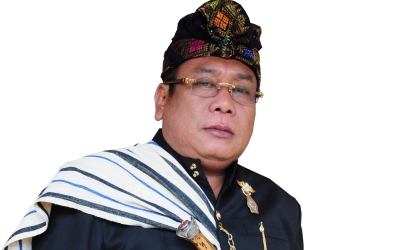 Bupati Incumbent HM. Suhaili Menang Telak