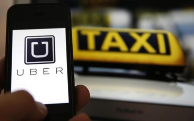 Gara-gara Trump, Supir Taxi AS Hapus Akun Uber
