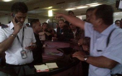 Komputer Loket Error, Penumpang Lion Air di Hang Nadim Ngamuk