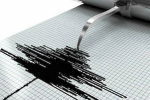 Warga Gorontalo Dikagetkan Gempa 5,2 SR