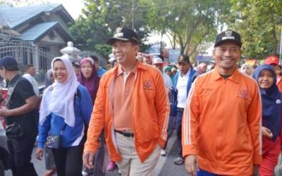 Ribuan Warga Pekanbaru Ikut Jalan Sehat Bersama Wako-LPM