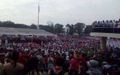 Puluhan Ribu Orang Tumplek Hadiri Apel Nusantara Bersatu