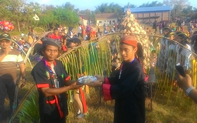 Ponorogo Gelar Tradisi Makan Ketupat Seribu Meter  