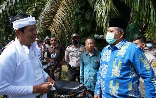 Komisi IV DPR RI ke Siak, Petani Keluhkan Pupuk Mahal 