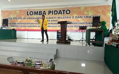 Mahasiswa STIH Lubuk Sikaping Ikut Lomba Pidato