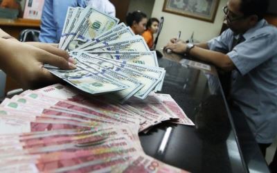 Pelonggaran Lockdown Angkat Rupiah ke Rp14.895