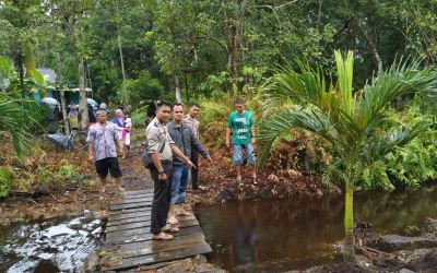 Bocah 3 Tahun Tewas Terseret Air Banjir di Meranti