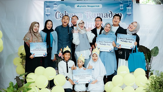 Digitalic Indonesia Berbagi Kebahagiaan dengan Santri TPQ Waladush Shalih
