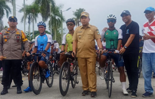 Wabup Husni Lepas Peserta Balap Sepeda Etape  lll Tour de Siak 2023