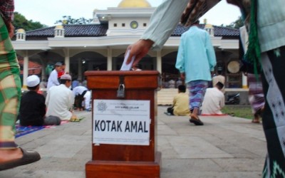 Mbah Kung Bangsalan Ditangkap Polisi Karena Curi Kotak Amal