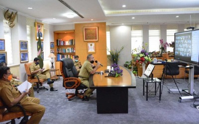Bupati Evaluasi PSBB Melalui Video Conference