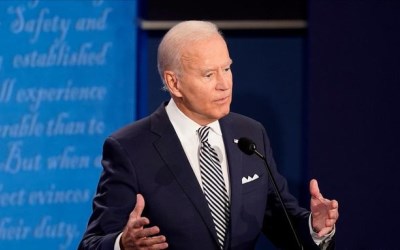 Biden Akan Cabut Larangan Masuk AS bagi Negara Muslim