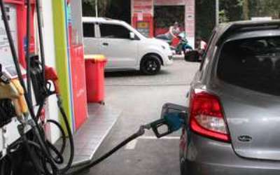 Diesel vs Bensin Siapa yang Lebih Baik?