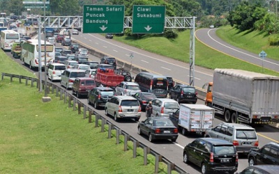 31 Desember, Mulai 18.00 Kawasan Puncak Ditutup