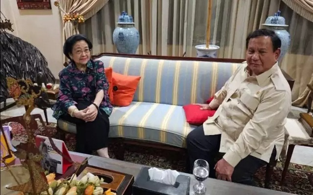 Prabowo Ketemu Megawati Bicara Perang Dagang Trump, Sisanya Soal Pribadi