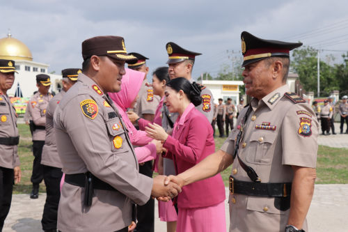 Pimpin Sertijab Pejabat Utama dan Perwira, Kapolres : Perkuat Sinergitas untuk Pelayanan