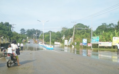 Banjir di Rohul Rendam Ratusan Rumah dan Jalan