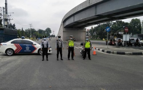 PPKM Level 4 Diperpanjang di 45 Kabupaten/Kota Luar Jawa-Bali