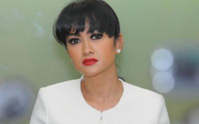 Jupe Sebut Selingkuhan Shaheer Sebagai Sekuter