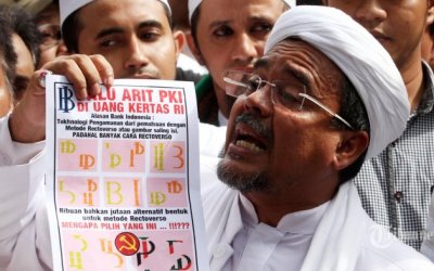 Habib Rizieq Pulang, FPI Bubar? Ini Jawab Munarman 