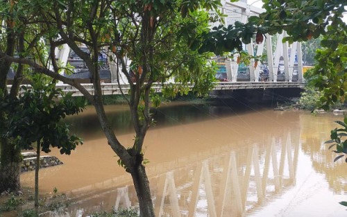 Jelang Musim Hujan, Warga Bantaran Sungai Sail Dihantui Banjir