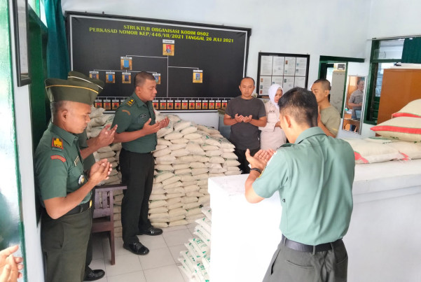 Bulan Suci Ramadhan, Kodim Ponorogo Salurkan Zakat Kepada Masyarakat