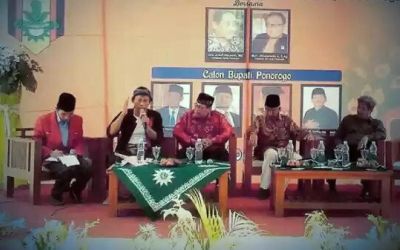 Mahasiswa Kecam Cabup Tak Hadiri Dialog Politik