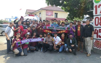 Polisi Jaga Ketat Keberangkatan Suporter Persita