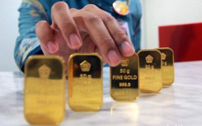 Harga Emas Antam Melonjak Tembus Rp 919 Ribu per Gram