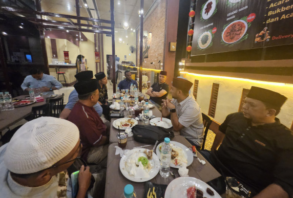 Bukber dengan PWI Bengkalis, Kapolres: Saya Terbuka Terhadap Kritik