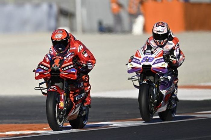 Hasil Kualifikasi MotoGP Valencia 2023: Bagnaia Start di Depan Martin