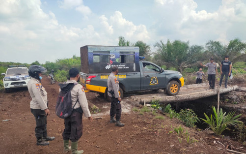 Maksimal Pencegahan Karhutla, Polsek Kandis Patroli Sampai Batas Terluar Wilayah Siak