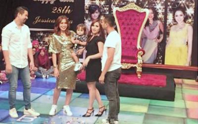 Jessica Iskandar Ajak Tampil Baby El Barack di TV