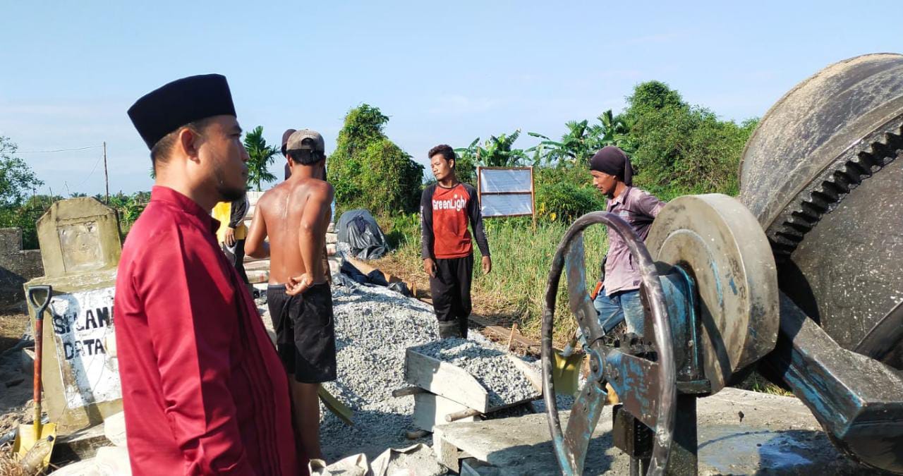 Pemdes Sendaur Terus Tingkatkan Infrastruktur Desa