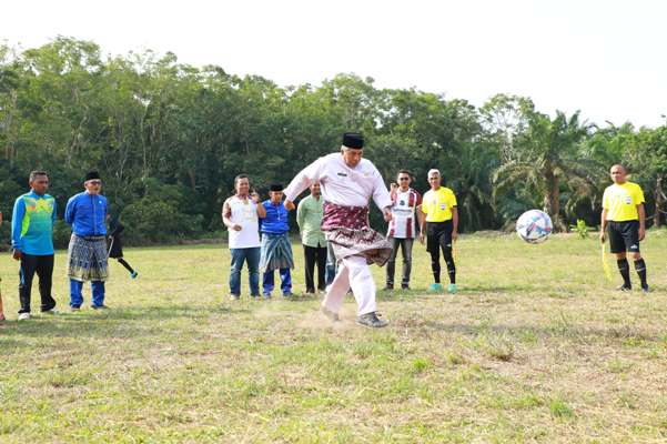 Buka Turnamen PLC 2024, Alfedri Harap Lahir Atlit Terbaik