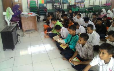Memaknai Alqur'an di Bulan Ramadhan Ala SMP Juara Pekabaru