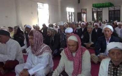 Senin Tarekat Naqsabandiyah Sholat Idul Fitri