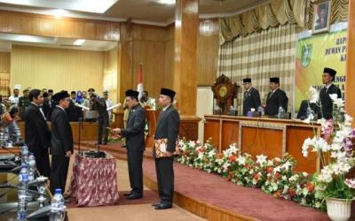 Bupati dan Wakil Bupati Bengkalis Kompak Hadiri PAW dr Moris