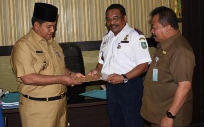 Desa di Bengkalis Terima PKS Desa Broadband Terpadu dari Kemenkominfo