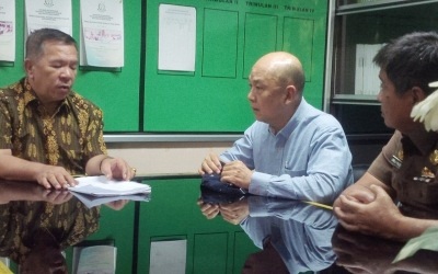 Buron Korupsi Rohul Ditangkap Saat Turun dari Pesawat