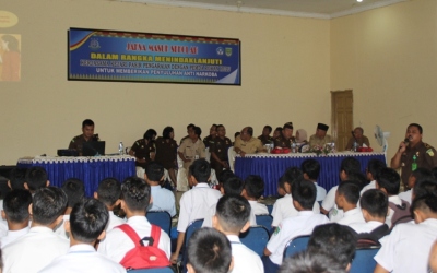 Kejari Pasir Pengaraian Sosialisasikan Bahaya Narkoba ke Sekolah