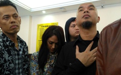 Diperiksa 20 Jam, Ahmad Dhani Tidak Ditahan