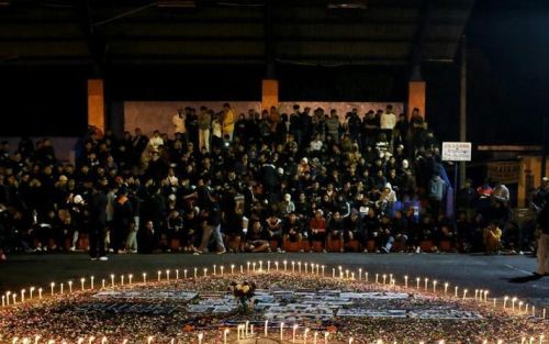Aremania Somasi Presiden Jokowi, Tuntut Permintaan Minta Maaf