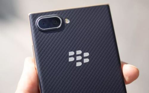 BlackBerry Siapkan Ponsel 5G dengan Keyboard Fisik