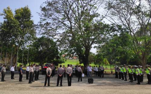 DPRD Inhu Gelar Rapat Banmus, TNI/Polri Berjaga-jaga