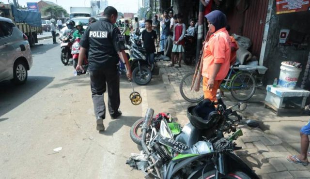 Rem Truk Blong, Dua Pengendara Motor Tewas