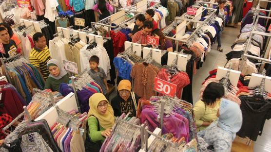 Jangan Kalap, 7 Jurus Belanja Hemat Jelang Lebaran