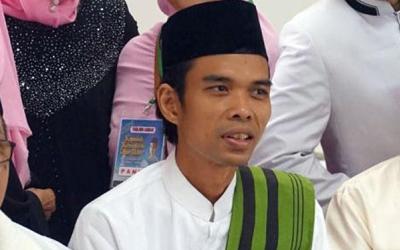 Kapolri Tanya Abdul Somad Soal Potensi Konflik di Indonesia