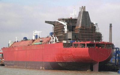 Indonesia Diprediksi Bakal Terus Kebanjiran Impor Migas