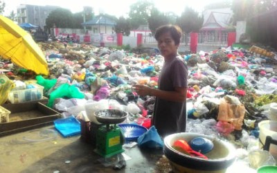 Seminggu Sampah Ps Arengka Tak Diangkat, Iuran Sampah Diminta